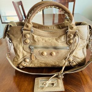 ❤️authentic balenciaga❤️